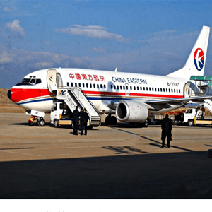 乌鲁木齐航空运输航空快运业稳步发展的原因是什么？
